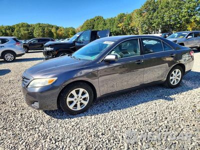 2011 TOYOTA CAMRY LE 4T4BF3EK8BR163723 - główne zdjęcie licytacji z USA - miniatura