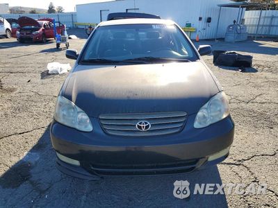 Piąte zdjęcie samochodu w środku: 2004 TOYOTA COROLLA S VIN:1NXBR32E74Z261497 - miniatura
