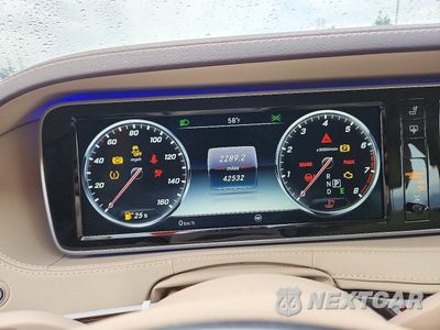 Zdjęcie 9 z 13 samochodu: 2017 MERCEDES-BENZ S 550 4MATIC VIN:WDDUG8FB0HA317423 - miniatura