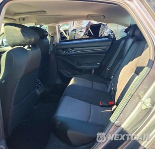 Zdjęcie 10 z 12 samochodu: 2019 HONDA ACCORD EX VIN:1HGCV1F46KA030780 - miniatura
