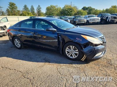 Czwarte zdjęcie samochodu z boku: 2013 HYUNDAI SONATA GLS VIN:5NPEB4AC6DH748115 - miniatura