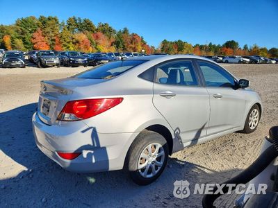 Trzecie zdjęcie samochodu z tyłu: 2013 HYUNDAI ACCENT GLS VIN:KMHCT4AE5DU285651 - miniatura
