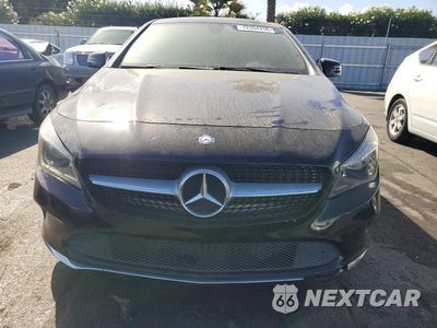 Piąte zdjęcie samochodu w środku: 2017 MERCEDES-BENZ CLA 250 4MATIC VIN:WDDSJ4GB5HN399884 - miniatura