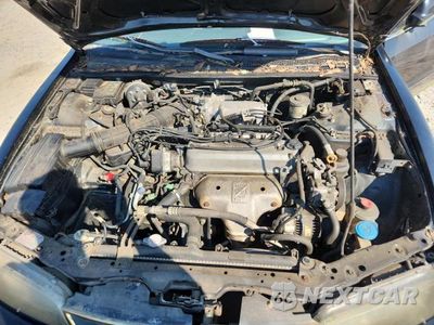 Zdjęcie 11 z 12 samochodu: 1996 HONDA ACCORD VIN:1HGCD7237TA014995 - miniatura