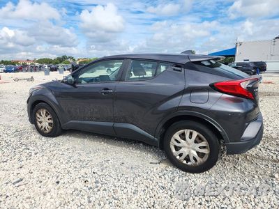 Drugie zdjęcie samochodu z przodu: 2020 TOYOTA C-HR LE VIN:NMTKHMBX9LR116476 - miniatura