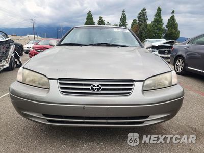 Piąte zdjęcie samochodu w środku: 1999 TOYOTA CAMRY LE V6 VIN:JT2BF22K6X0183120 - miniatura