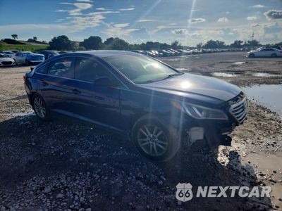 Czwarte zdjęcie samochodu z boku: 2017 HYUNDAI SONATA SE VIN:5NPE24AF0HH520420 - miniatura