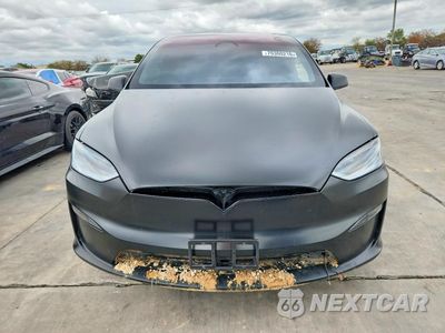 Piąte zdjęcie samochodu w środku: 2023 TESLA MODEL X VIN:7SAXCDE50PF428991 - miniatura