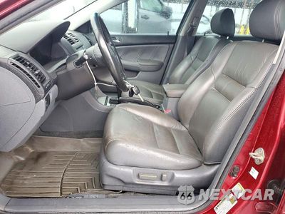 Zdjęcie 7 z 12 samochodu: 2004 HONDA ACCORD EX VIN:1HGCM56854A123497 - miniatura