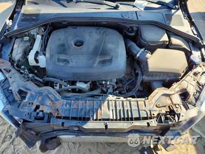 Zdjęcie 11 z 13 samochodu: 2018 VOLVO S60 DYNAMIC VIN:YV126MFL6J2451143 - miniatura