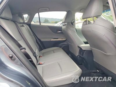 Zdjęcie 11 z 13 samochodu: 2022 TOYOTA VENZA XLE VIN:JTEAAAAH8NJ112747 - miniatura