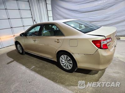 Drugie zdjęcie samochodu z przodu: 2012 TOYOTA CAMRY LE VIN:4T4BF1FK0CR208724 - miniatura