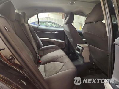 Zdjęcie 10 z 13 samochodu: 2020 TOYOTA CAMRY LE VIN:4T1C11AK8LU875903 - miniatura