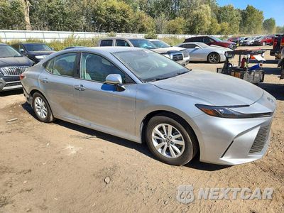 Czwarte zdjęcie samochodu z boku: 2026 TOYOTA CAMRY LE VIN:4T1DAACK8TU216317 - miniatura