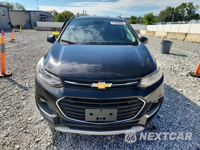 Piąte zdjęcie samochodu w środku: 2017 CHEVROLET TRAX PREMIER VIN:3GNCJRSB2HL200963 - miniatura