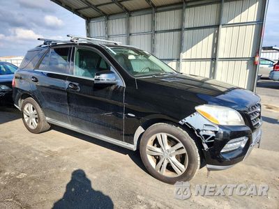 Czwarte zdjęcie samochodu z boku: 2012 MERCEDES-BENZ ML 350 4MATIC VIN:4JGDA5HB4CA008467 - miniatura