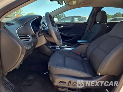 Zdjęcie 7 z 12 samochodu: 2017 CHEVROLET MALIBU LT VIN:1G1ZE5ST6HF129603 - miniatura