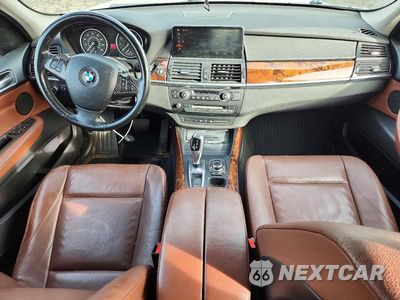 Zdjęcie 8 z 13 samochodu: 2012 BMW X5 XDRIVE35I VIN:5UXZV4C5XCL752457 - miniatura