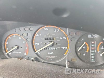 Zdjęcie 9 z 13 samochodu: 1997 HONDA CR-V LX VIN:JHLRD1852VC037626 - miniatura