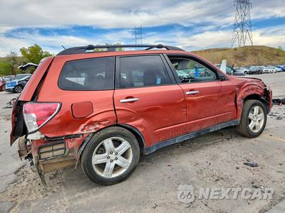 Trzecie zdjęcie samochodu z tyłu: 2010 SUBARU FORESTER 2.5X PREMIUM VIN:JF2SH6CC6AH766541 - miniatura