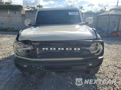 Piąte zdjęcie samochodu w środku: 2025 FORD BRONCO OUTER BANKS VIN:1FMEE8BP8SLB71186 - miniatura