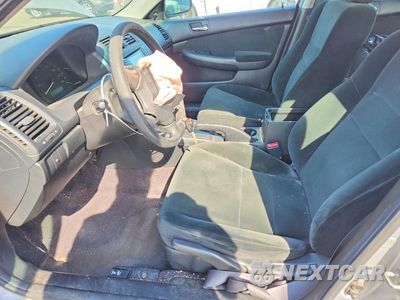 Zdjęcie 7 z 13 samochodu: 2006 HONDA ACCORD VALUE VIN:1HGCM56156A169577 - miniatura