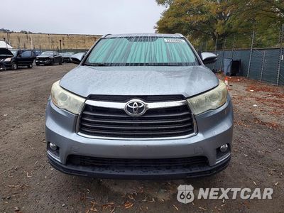 Piąte zdjęcie samochodu w środku: 2015 TOYOTA HIGHLANDER XLE VIN:5TDJKRFH5FS158467 - miniatura