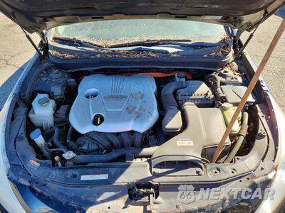 Zdjęcie 11 z 12 samochodu: 2013 HYUNDAI SONATA HYBRID VIN:KMHEC4A4XDA066931 - miniatura