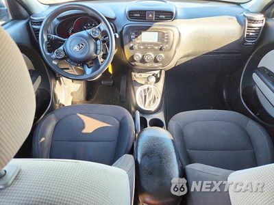 Zdjęcie 8 z 12 samochodu: 2015 KIA SOUL BASE VIN:KNDJN2A24F7191830 - miniatura