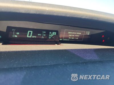 Zdjęcie 9 z 12 samochodu: 2013 TOYOTA PRIUS THREE VIN:JTDKN3DU9D5674746 - miniatura