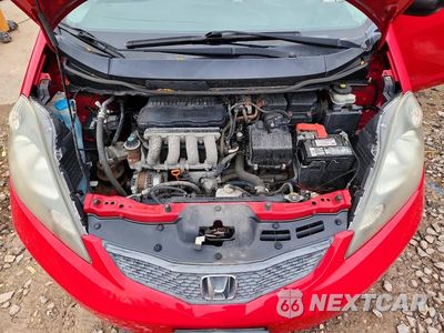Zdjęcie 11 z 12 samochodu: 2010 HONDA FIT VIN:JHMGE8H20AC014323 - miniatura