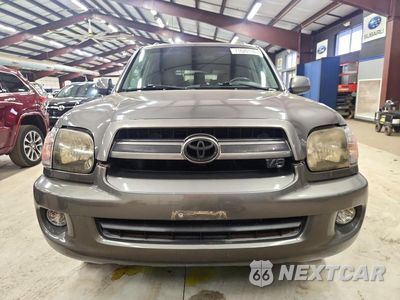 Piąte zdjęcie samochodu w środku: 2005 TOYOTA SEQUOIA SR5 VIN:5TDBT44A55S253670 - miniatura