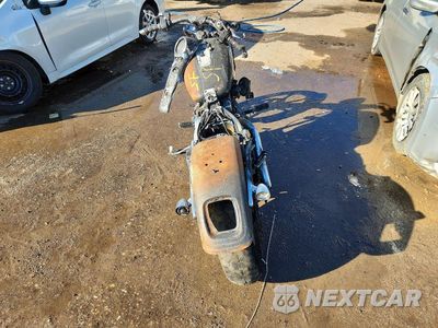 Czwarte zdjęcie samochodu z boku: 2005 HARLEY-DAVIDSON FXSTDI VIN:1HD1JBB115Y028075 - miniatura