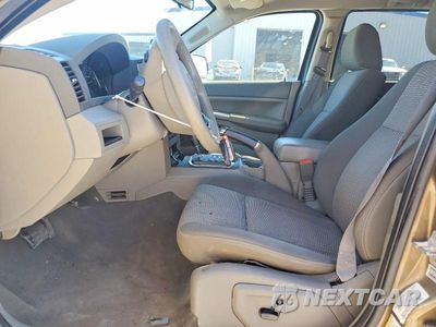 Zdjęcie 7 z 13 samochodu: 2009 JEEP GRAND CHEROKEE LAREDO VIN:1J8GR48K39C541064 - miniatura