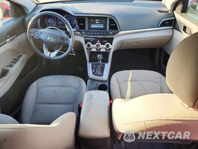 Zdjęcie 8 z 13 samochodu: 2019 HYUNDAI ELANTRA SE VIN:KMHD74LF0KU850254 - miniatura