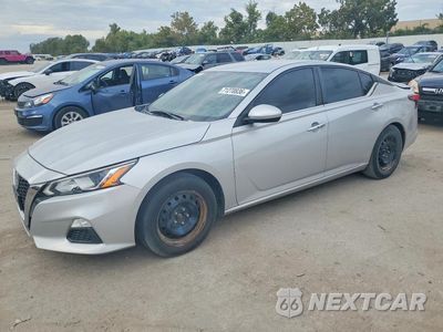 2019 NISSAN ALTIMA S 1N4BL4BV3KC242899 - główne zdjęcie licytacji z USA - miniatura