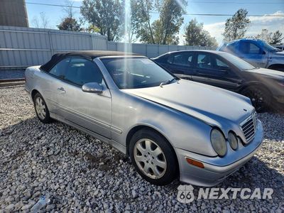 Czwarte zdjęcie samochodu z boku: 2003 MERCEDES-BENZ CLK 320 VIN:WDBLK65G33T140951 - miniatura