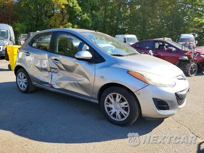 Czwarte zdjęcie samochodu z boku: 2011 MAZDA MAZDA2 SPORT VIN:JM1DE1HZ9B0109796 - miniatura