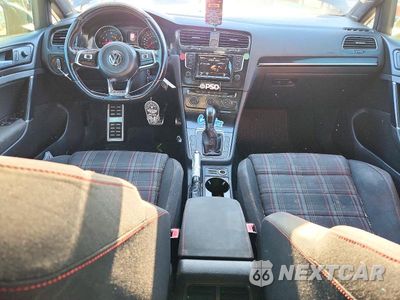 Zdjęcie 8 z 12 samochodu: 2015 VOLKSWAGEN GTI VIN:3VW4T7AU3FM028106 - miniatura