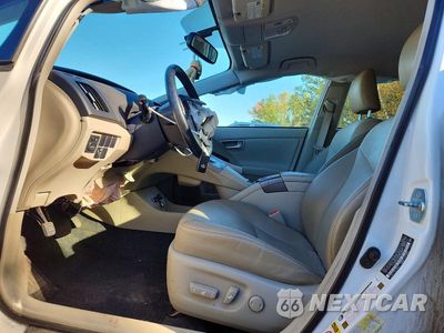 Zdjęcie 7 z 12 samochodu: 2014 TOYOTA PRIUS FOUR VIN:JTDKN3DU6E0383958 - miniatura