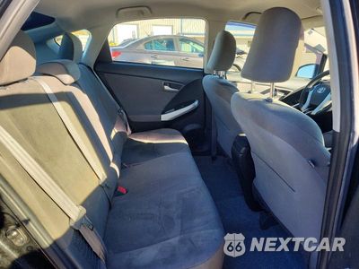 Zdjęcie 10 z 12 samochodu: 2015 TOYOTA PRIUS TWO VIN:JTDKN3DU7F0435423 - miniatura