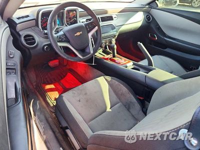 Zdjęcie 8 z 12 samochodu: 2013 CHEVROLET CAMARO LS VIN:2G1FA1E35D9198319 - miniatura