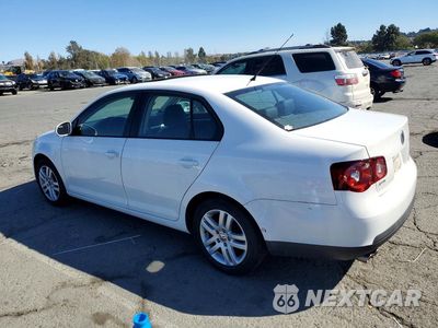 Drugie zdjęcie samochodu z przodu: 2010 VOLKSWAGEN JETTA SE VIN:3VWRZ7AJ4AM168264 - miniatura