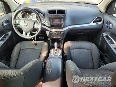 Zdjęcie 8 z 14 samochodu: 2018 DODGE JOURNEY SE VIN:3C4PDCAB3JT288749 - miniatura