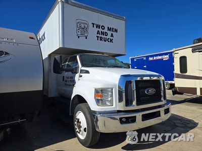 Czwarte zdjęcie samochodu z boku: 2017 FORD F750 SUPER DUTY BOX TRUCK VIN:1FDNX7AY2HDB06528 - miniatura