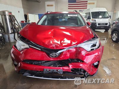 Piąte zdjęcie samochodu w środku: 2018 TOYOTA RAV4 XLE VIN:2T3RFREV6JW853594 - miniatura