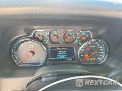 Zdjęcie 9 z 13 samochodu: 2018 CHEVROLET SUBURBAN K1500 LT VIN:1GNSKHKC5JR365772 - miniatura