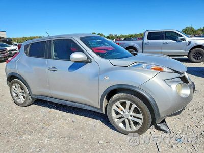 Czwarte zdjęcie samochodu z boku: 2012 NISSAN JUKE S VIN:JN8AF5MV5CT117358 - miniatura