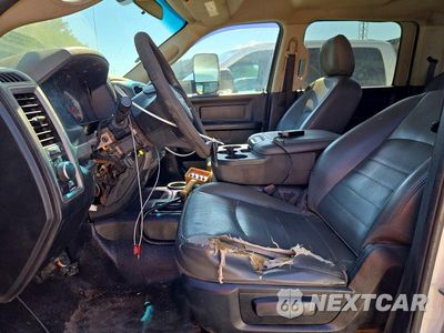 Zdjęcie 7 z 12 samochodu: 2017 RAM 5500 VIN:3C7WRNFL1HG658497 - miniatura