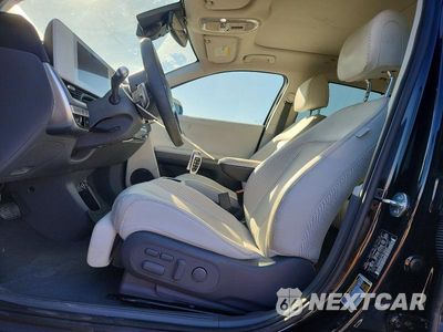 Zdjęcie 7 z 13 samochodu: 2023 HYUNDAI IONIQ 5 LIMITED VIN:KM8KRDAF1PU183240 - miniatura